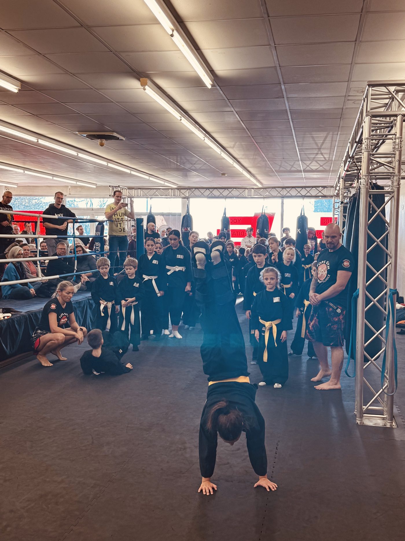 Dragons Kindertraining im Tops Gym bei Landau