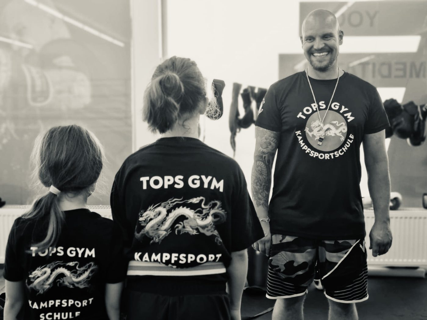 Dragons Kindertraining in der Kampfsportschule Tops Gym in Offenbach an der Queich