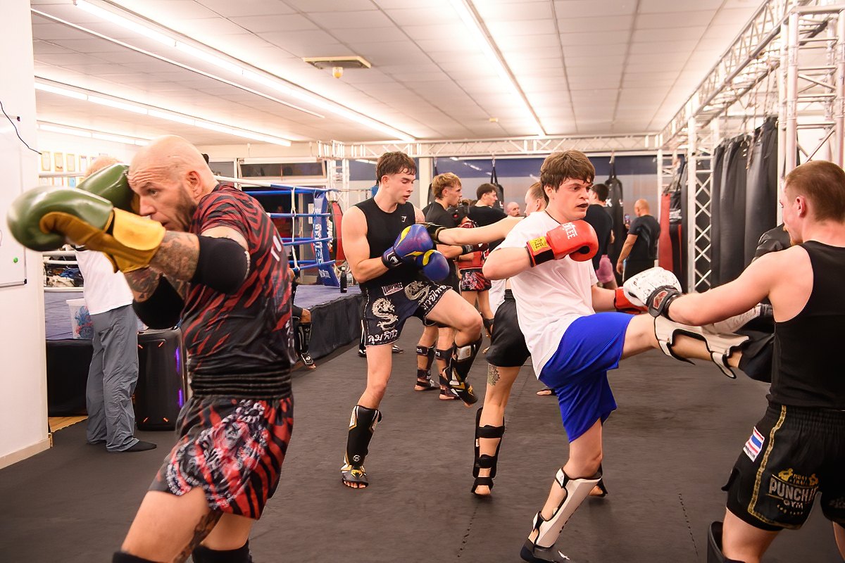 Training: K-1 Kickboxen im Tops Gym bei Landau