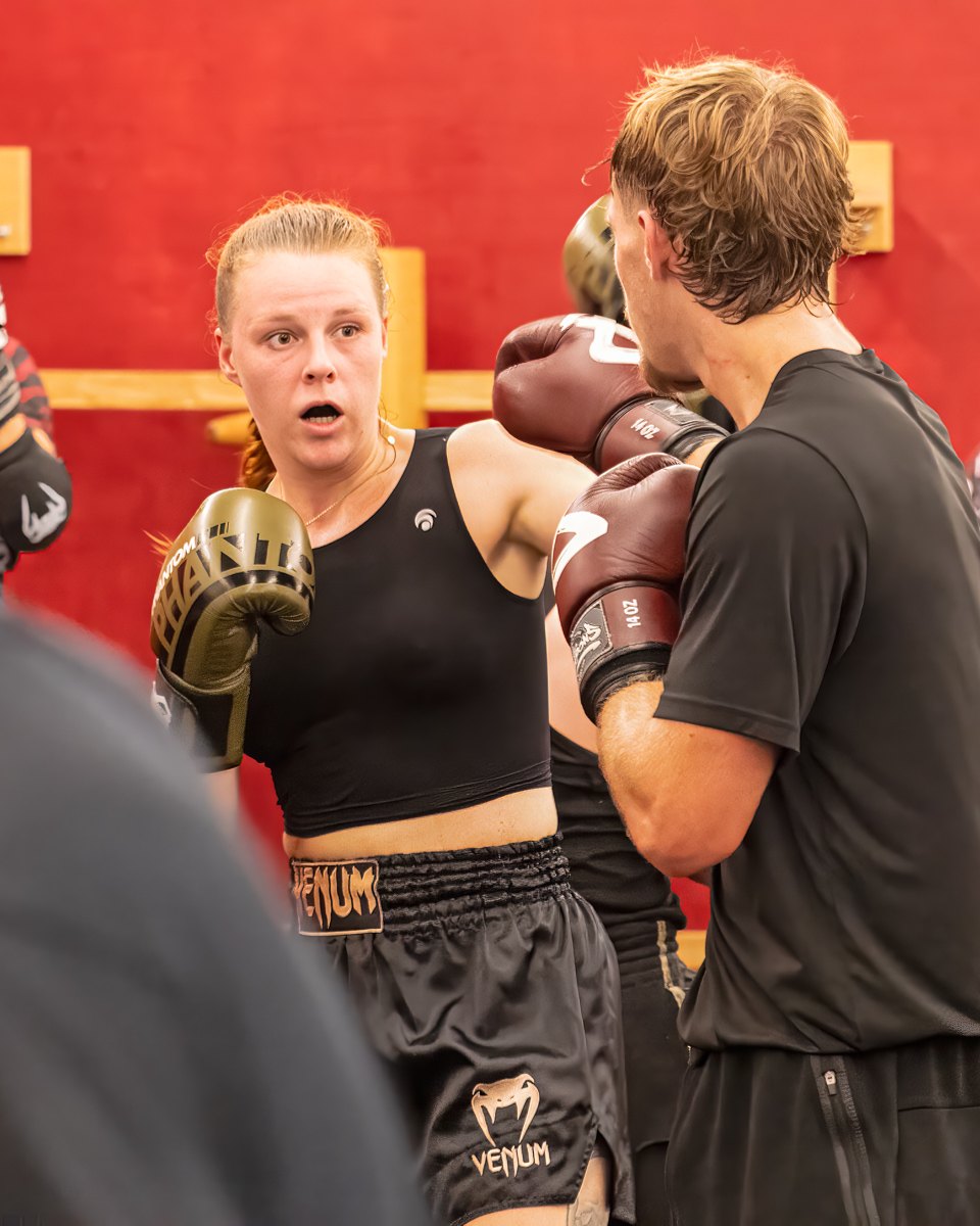 Training: K-1 Kickboxen im Tops Gym bei Landau